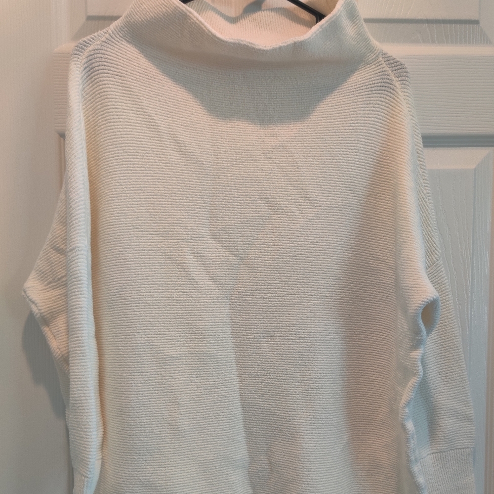 Cream Ribbed Sweater NWOT